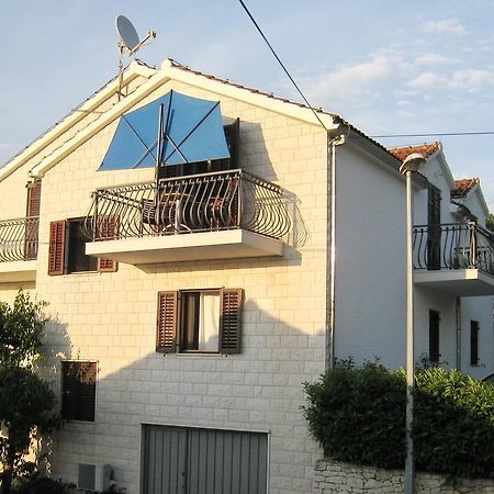 Apartments Raic San Pietro di Brazza Esterno foto